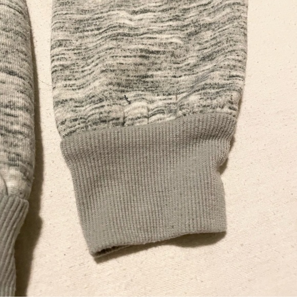 Mikk Athletica Love Long Sleeve Pullover Womens Size Large Sweater - Picture 15 of 15